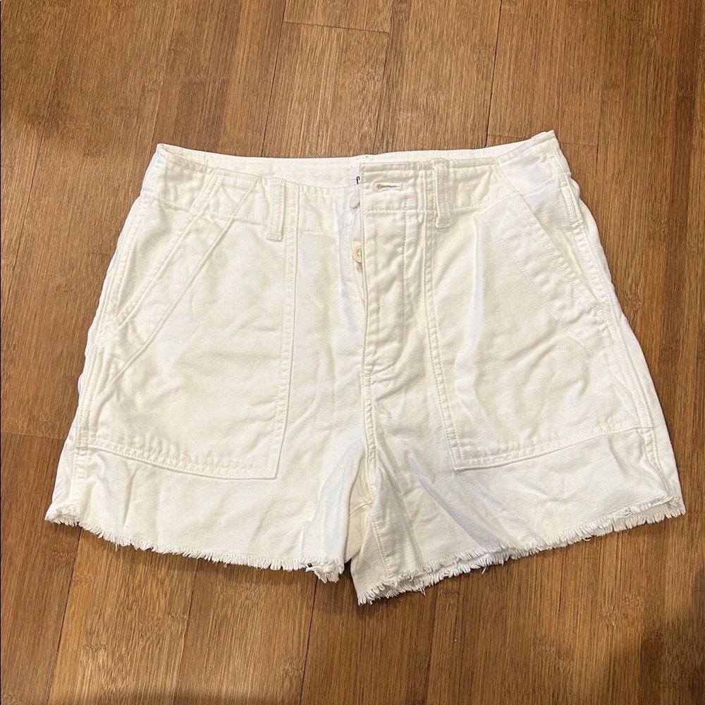 GAP Women's White Utility Shorts